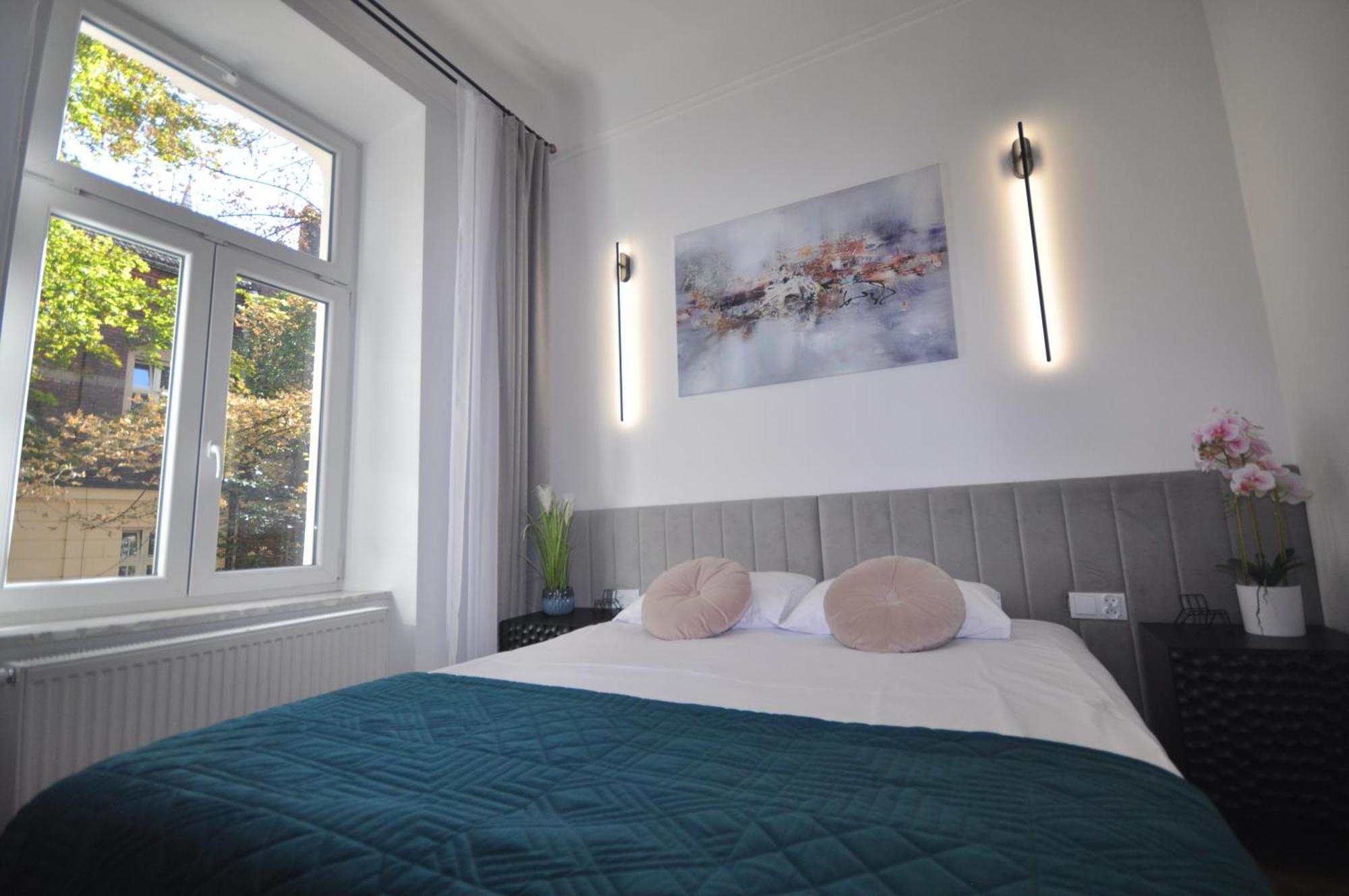 Wesola Station - Old Town By Joapart - Free Parking Apartment *